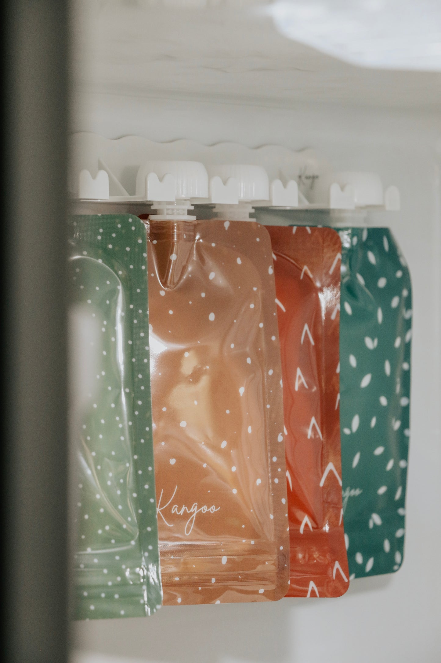 STARTER PACK Reusable pouches Neutral (6x) + Boho (6x) + Organizer + Brush + Anti-spill spouts + Drainer